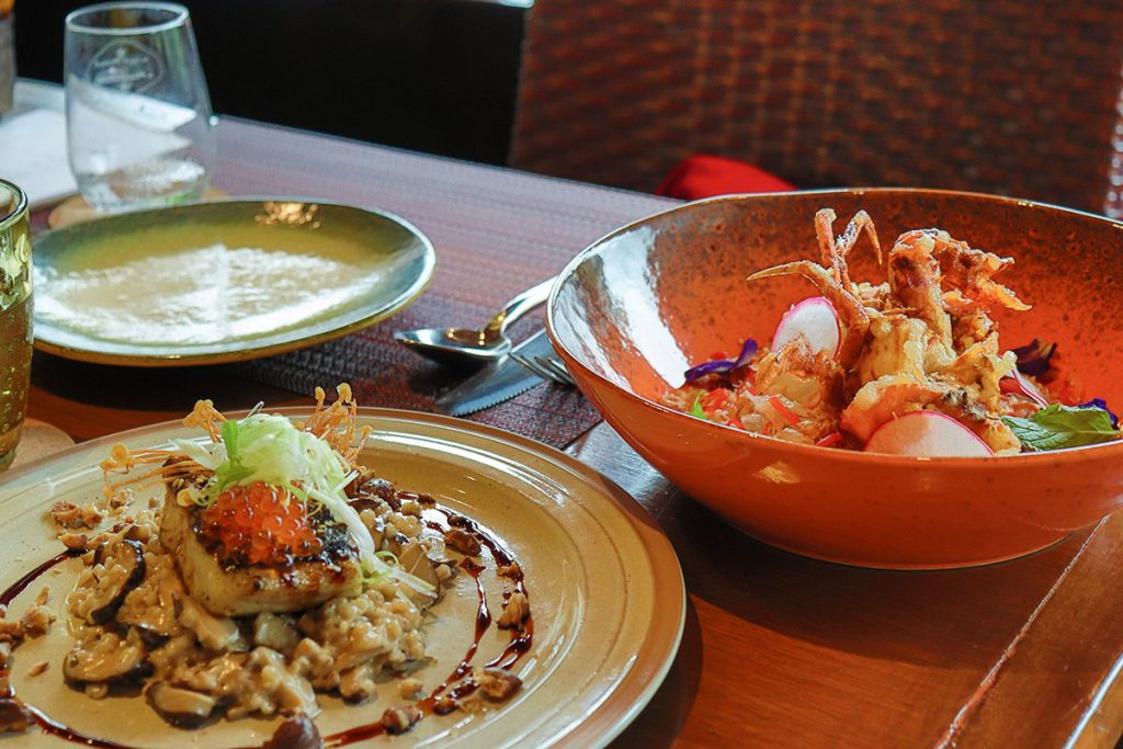 Issara Restaurant & Bar - 003