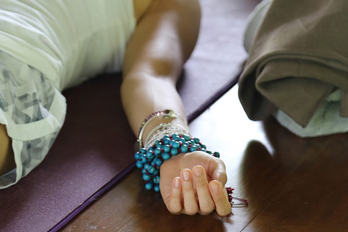 Yoga Shavashana - 001